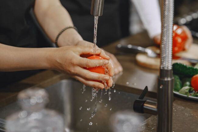 Garantisci la sicurezza e la qualità con il nostro Piano di Autocontrollo HACCP e Rintracciabilità. Segui gli standard BRC, IFS e Global Gap.